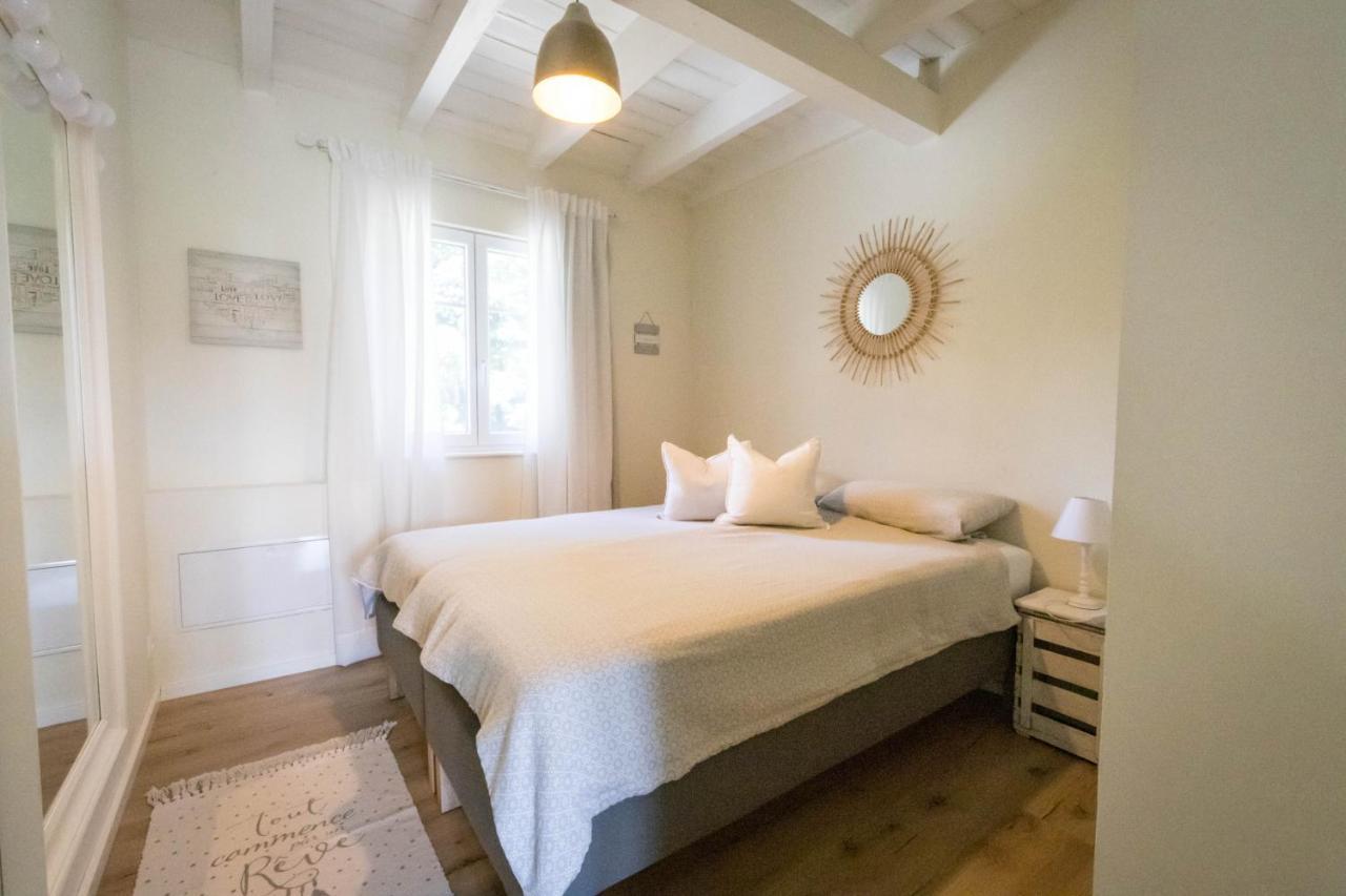 Romantik-Home Nordelsass - Ferienwohnung Fuer Selbstversorger Oberhoffen-les-Wissembourg ภายนอก รูปภาพ