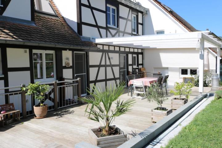 Romantik-Home Nordelsass - Ferienwohnung Fuer Selbstversorger Oberhoffen-les-Wissembourg ภายนอก รูปภาพ