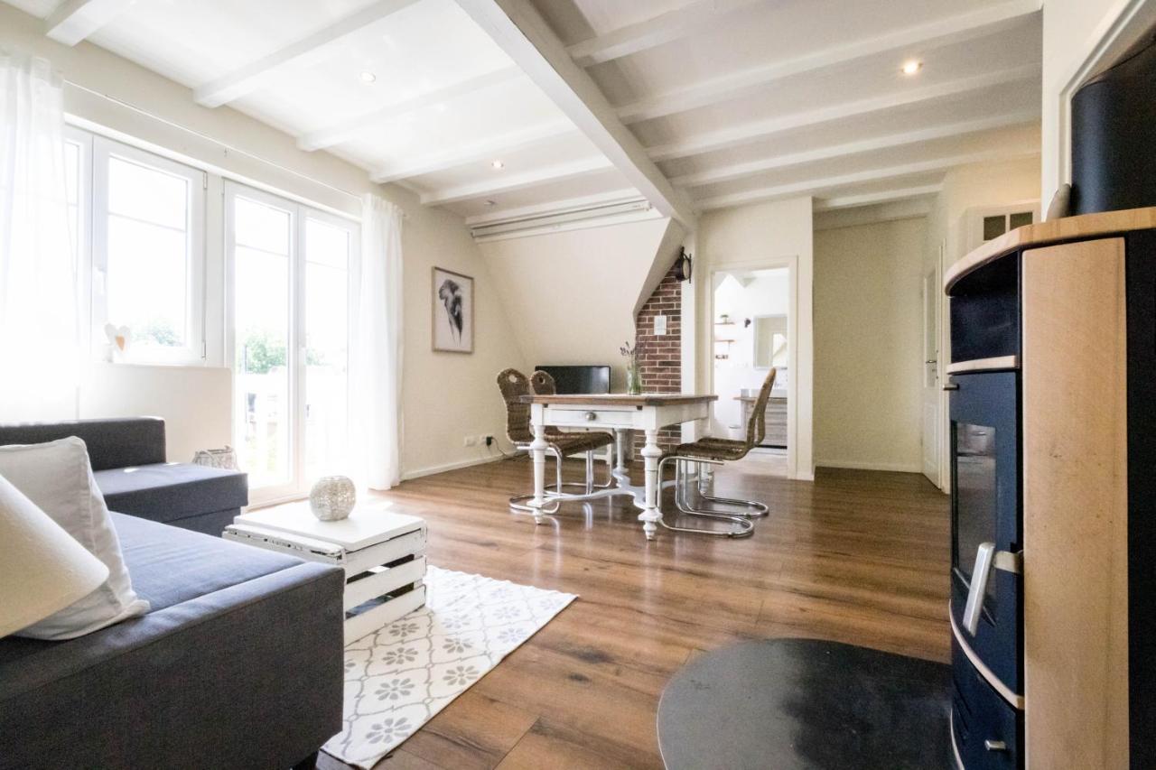 Romantik-Home Nordelsass - Ferienwohnung Fuer Selbstversorger Oberhoffen-les-Wissembourg ภายนอก รูปภาพ