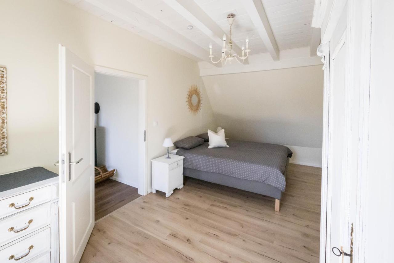 Romantik-Home Nordelsass - Ferienwohnung Fuer Selbstversorger Oberhoffen-les-Wissembourg ภายนอก รูปภาพ