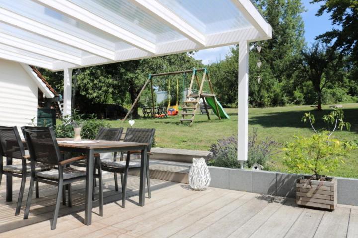 Romantik-Home Nordelsass - Ferienwohnung Fuer Selbstversorger Oberhoffen-les-Wissembourg ภายนอก รูปภาพ